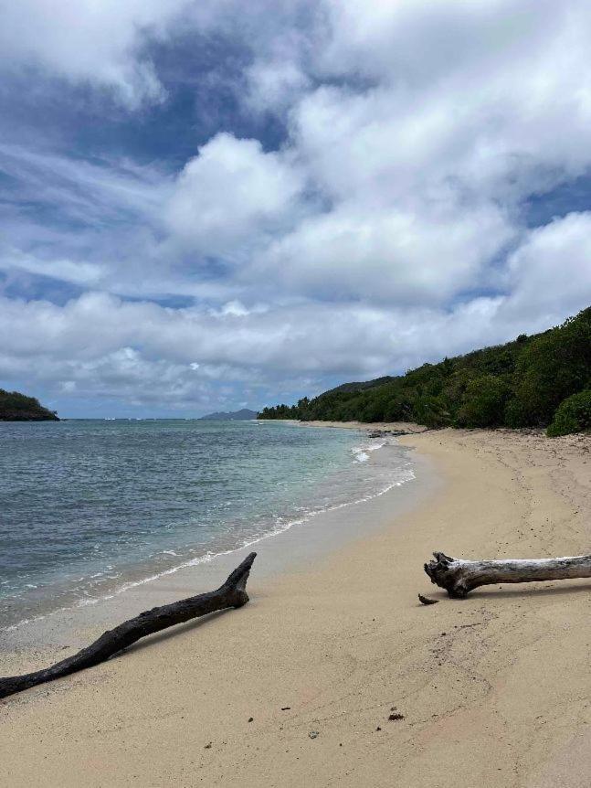 Mai Sunset Island Resort Ngunu Bagian luar foto