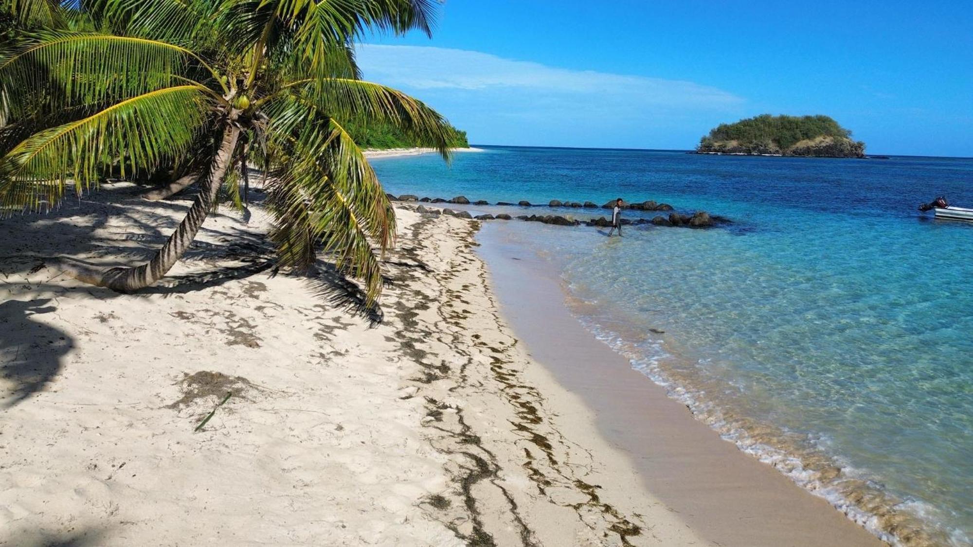 Mai Sunset Island Resort Ngunu Bagian luar foto